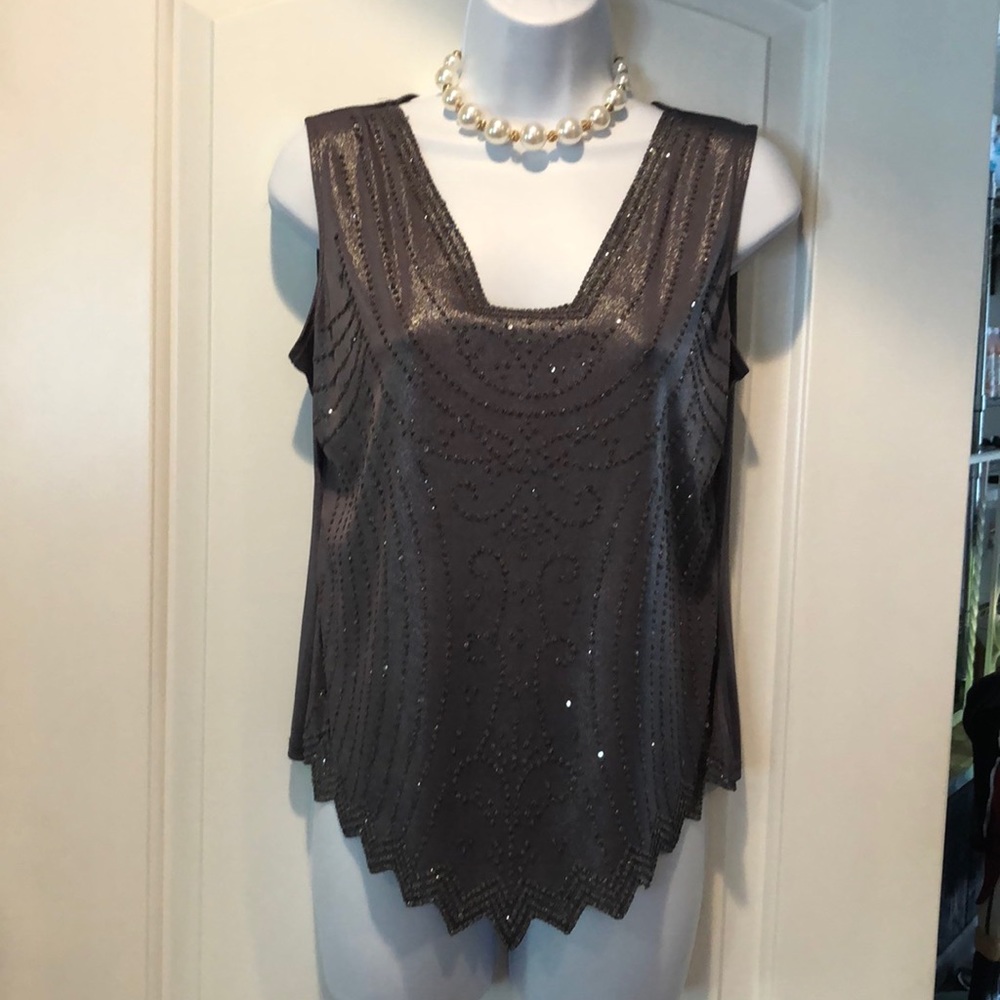NWOT COLLECTION DB FANCY TOP, MEDIUM